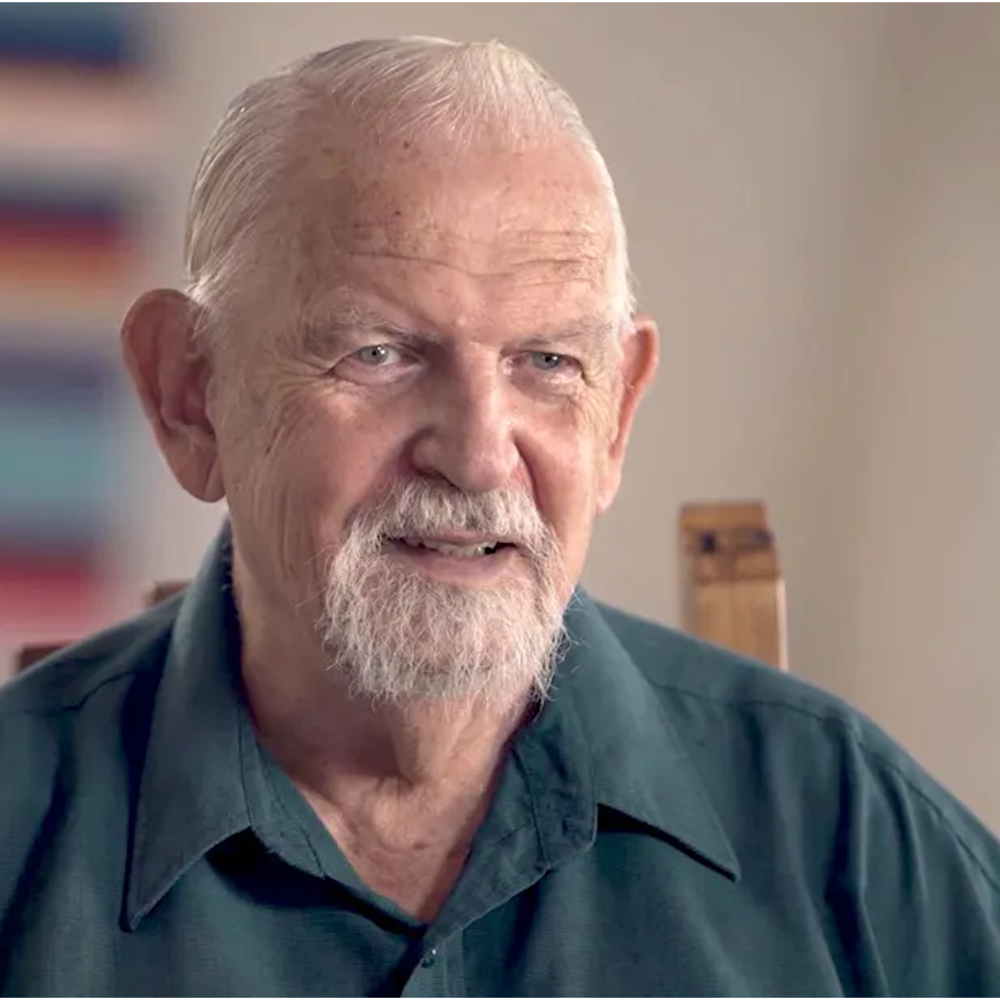 Army Remote Viewer: “I located 4 Secret UFO Bases” | Sgt. Lyn Buchanan (retd.)